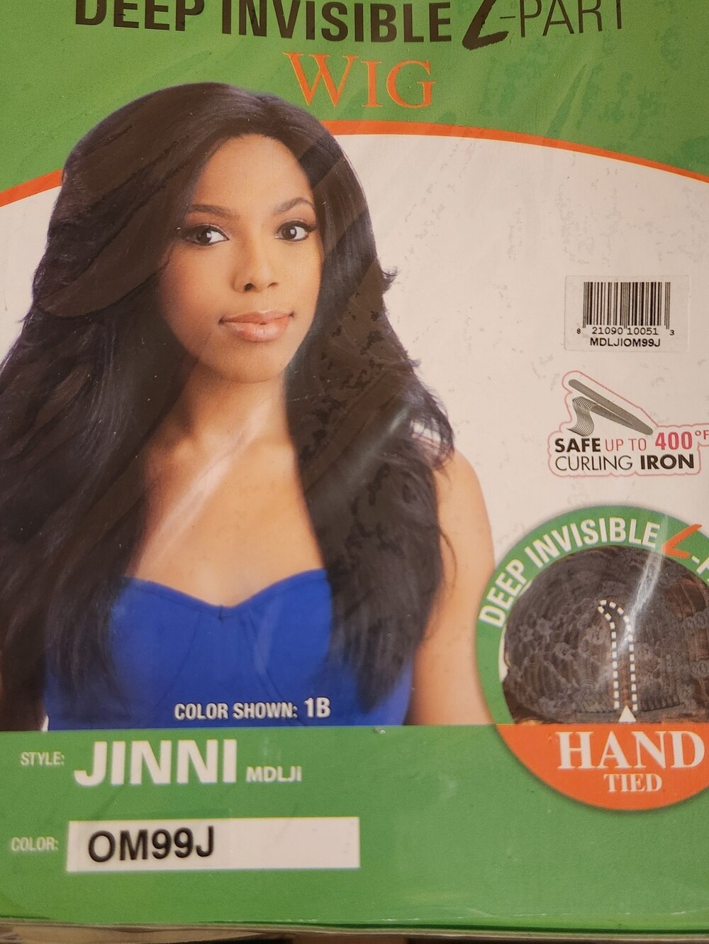 Model Model JINNI Lacefront Wig